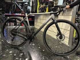 bredacicli-ruut-flex-eps-carbon-01